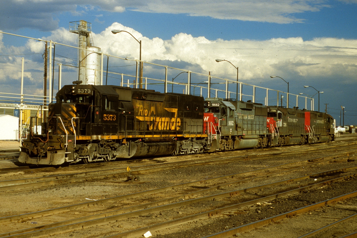 DRGW 5373 is a class EMD SD40T-2 and  is pictured in Tucson, Arizona, USA.  This was taken along the Lordsburg/SP on the Denver and Rio Grande Western Railroad. Photo Copyright: Rick Doughty uploaded to Railroad Gallery on 04/02/2024. This photograph of DRGW 5373 was taken on Tuesday, September 15, 1998. All Rights Reserved. 